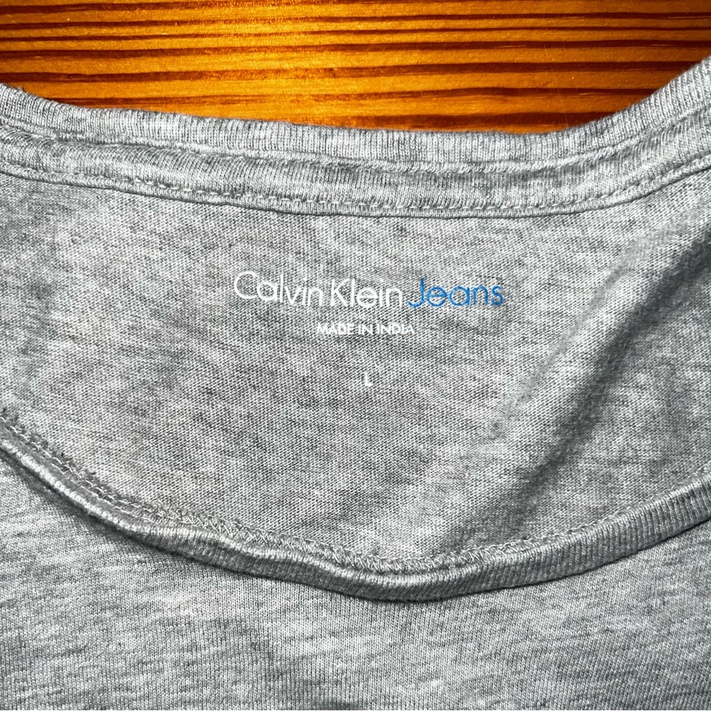 CALVIN KLEIN JEANS Logo Short Sleeve - Picture 2 of 3